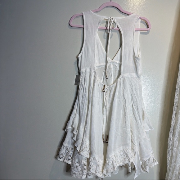 Free People Ladies Tans Tide Tunic Cascading Ruffles Crochet Trim Mini Dress - Picture 6 of 6